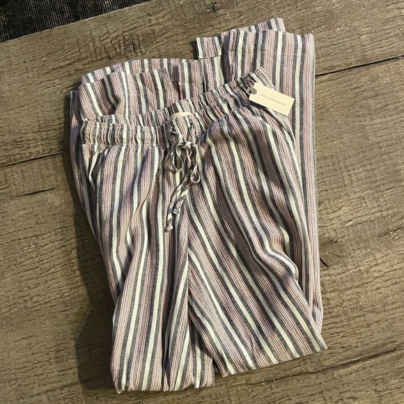 Anthropologie Cloth & Stone Wide Leg Pants. - Picture 4 of 6